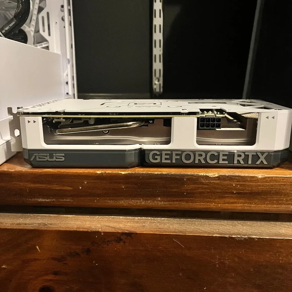ASUS dual OC 4060Ti 8gb
